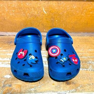 Toddler crocs